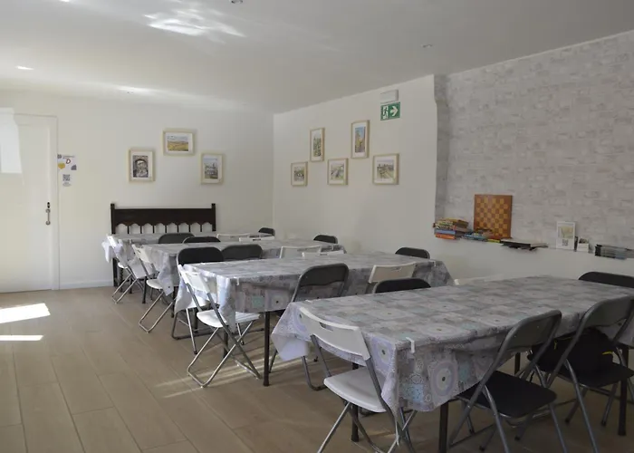  Albergue Gares